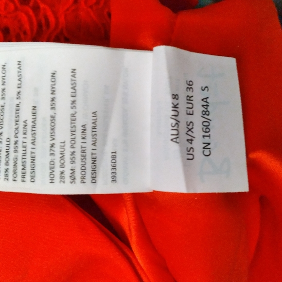 BARDOT Red Lace Off-the-shoulder Dress - Picture 4 of 10